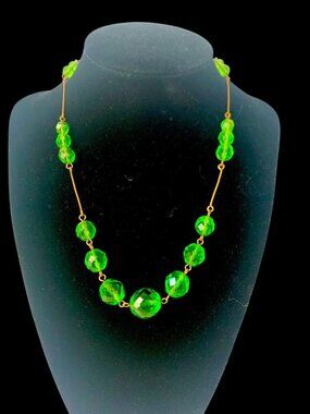Art Deco Uranium Glass Necklace With Green Faceted Beads Glows Under Blacklight